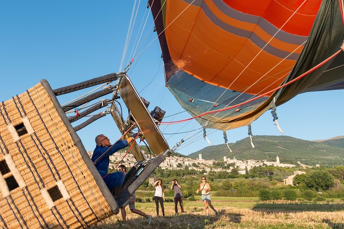 Balloon Adventures Italy, Hot Air Balloon Rides Over Assisi, Perugia and Umbria - Ending and Return