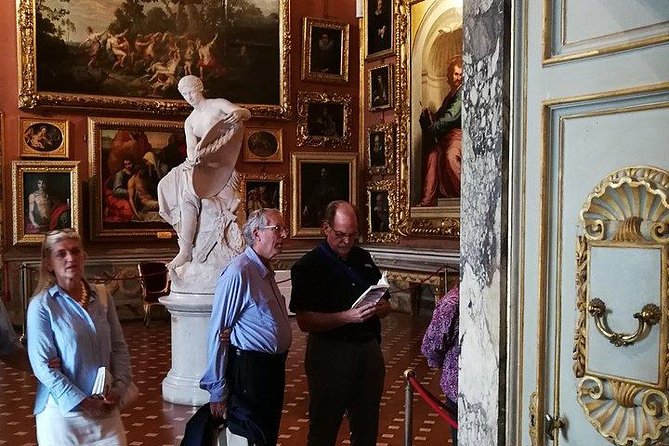 Pitti Palace, Palatina Gallery and the Medici: Arts and Power in Florence. - Famous Artists and Masterpieces in the Palatina Gallery