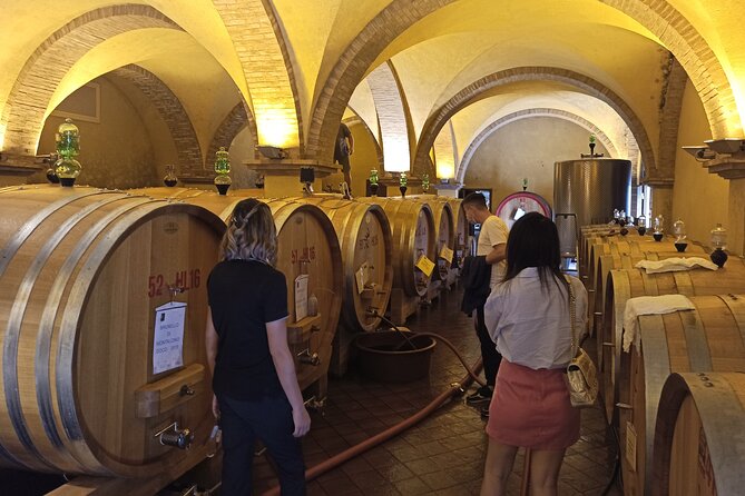 Florence: Val Dorcia Brunello Wine Tour:Montalcino Montepulciano - Winery Experiences