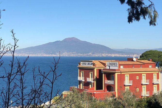 Sorrento Small-Group Sightseeing and Food Tour - Product Code