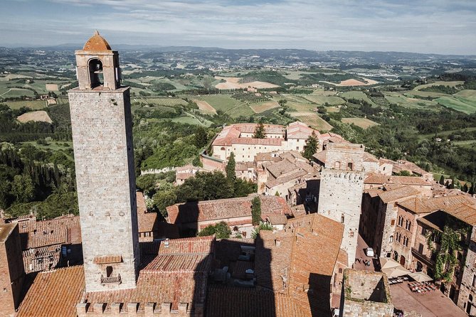 Florence:Trip to Chianti, Siena, San Gimignano With Lunch & Wine - Medieval Marvels in Siena