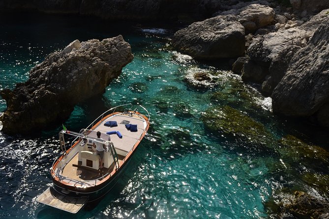 Half Day Tour of Capri by Private Boat - Onboard Amenities