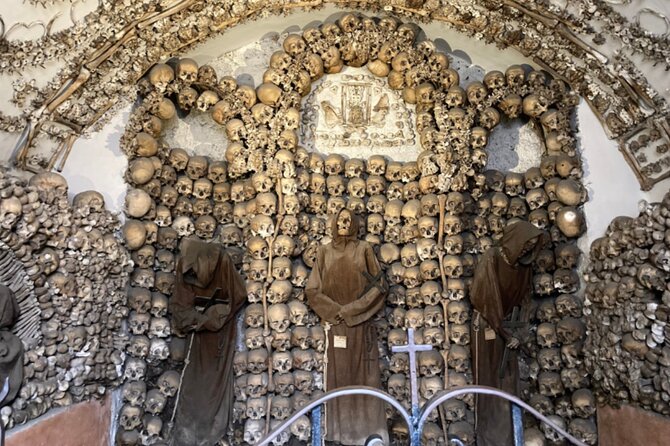 Rome Catacombs & Capuchin Crypts Small-Group Tour With Transfers - Tour Guide