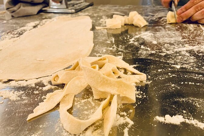 Rome Cooking: Pasta & Tiramisu Making & Free Flowing Fine Wine - What to Expect During the Cooking Class