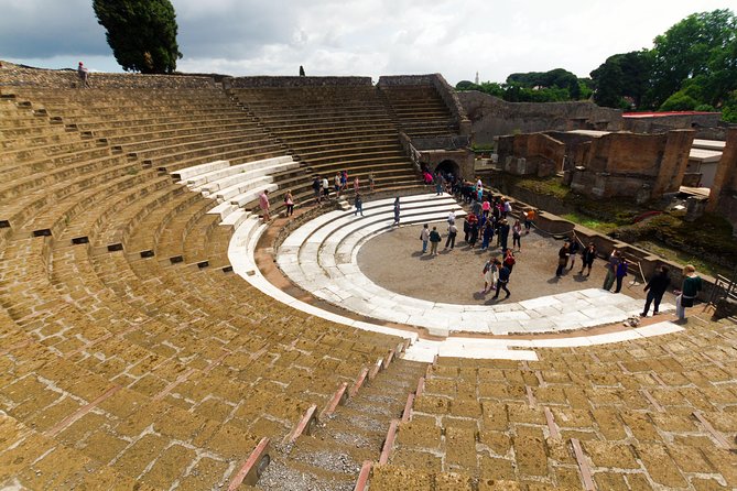 Complete Pompeii Skip the Line Tour With Archaeologist Guide - Positive Feedback on the Tour Experience