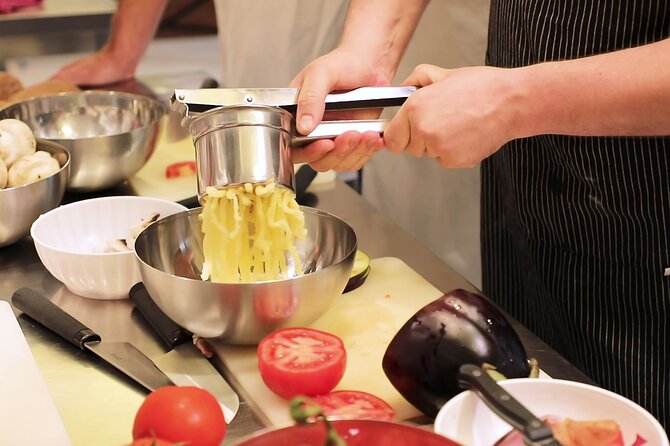 Florence Cooking Course With Ancient Local Market Visit - Positive Feedback on Chef and Recipes