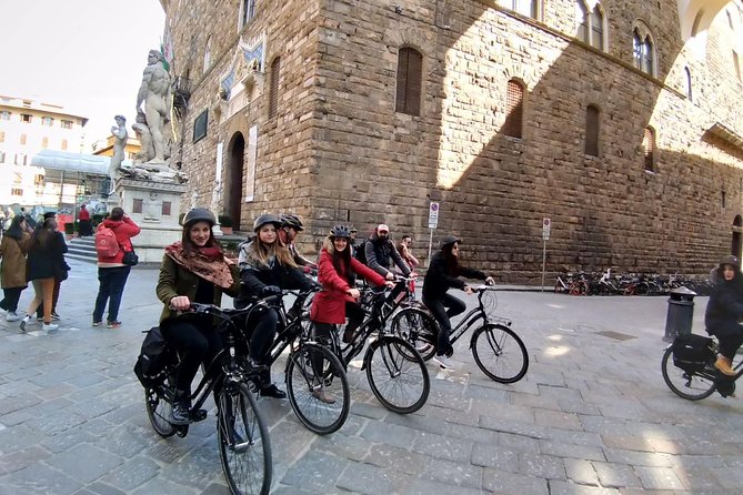 Bike Tour of Florence With Piazzale Michelangelo - Just The Basics