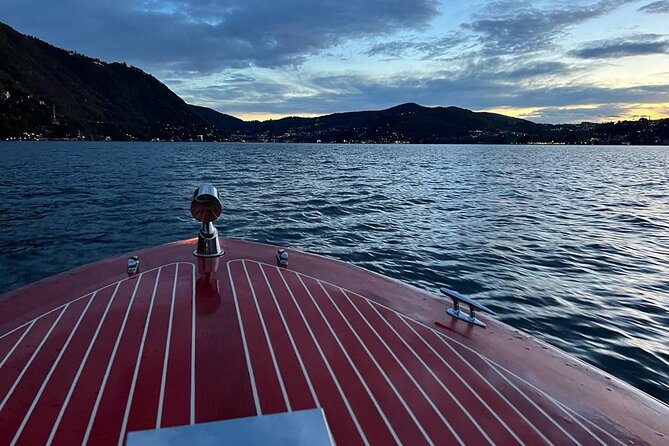 1 Hour Private Wooden Boat Tour on Lake Como 6 Pax - Tour Overview and Experience