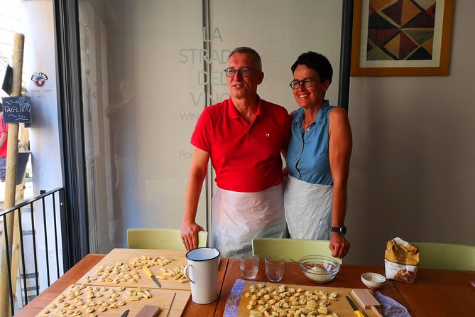 Orecchiette Cooking Class and Wine Tasting in Lecce