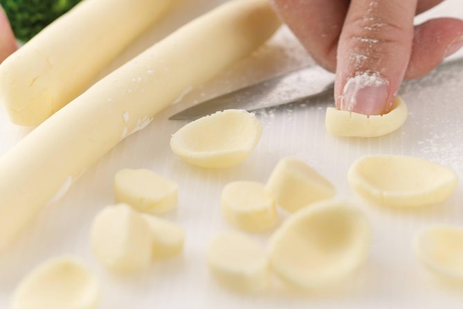 Traditional Home Cooking Experience in Lecce