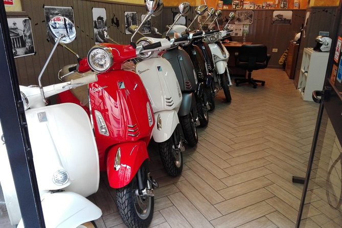 Vespa Rental in Rome 24 Hours