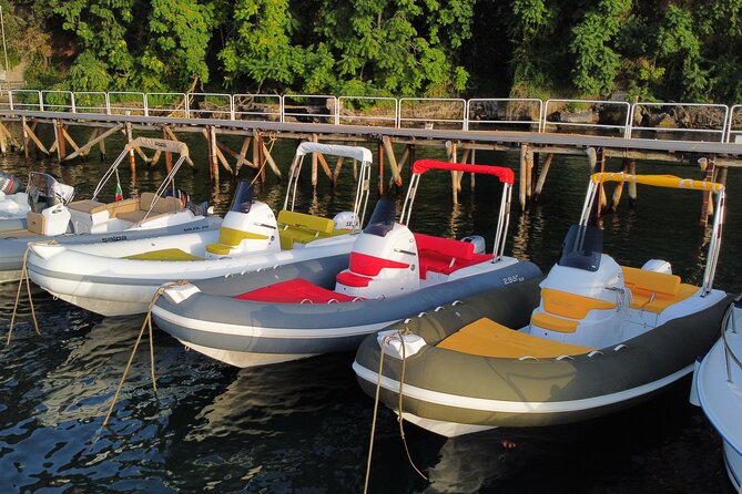 Self Drive Boat Hire (Sorrento) - Explore the Stunning Coastline at Your Own Pace