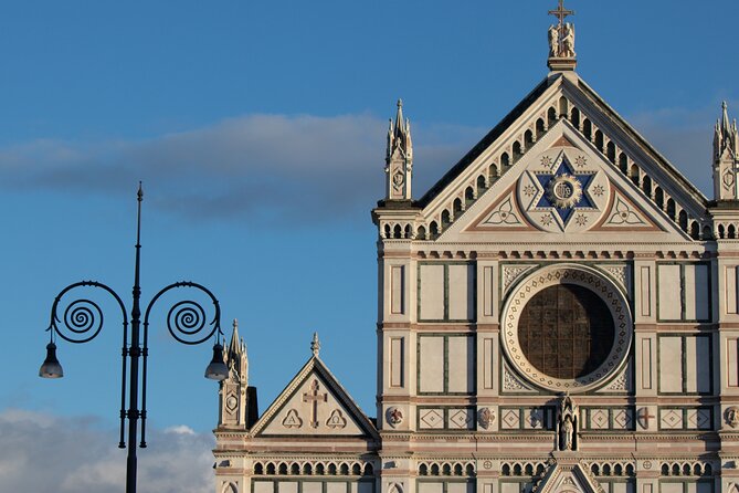 The Essence of Florence, a Two-Hour Walking Tour to Discover the City - Meeting and Pickup