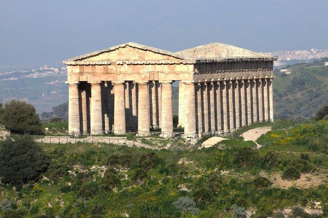 Erice and Segesta Day Trip From Palermo - Mixed Reviews on Guides Friendliness and Information Sharing