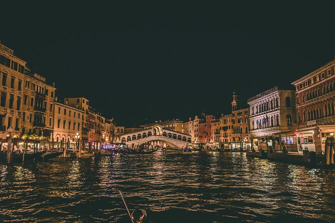 Highlights and Hidden Gems Night Tour in Venice - End Point and Pickup Details