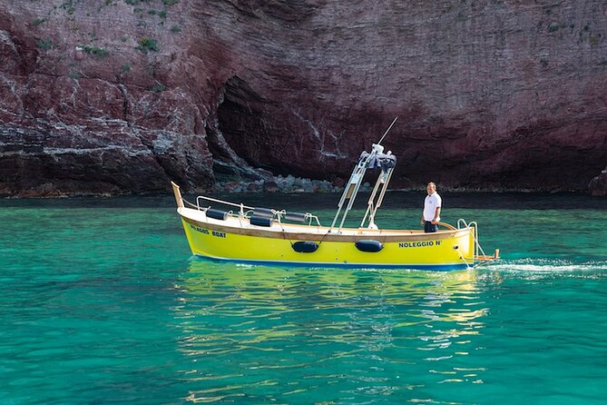 Relaxing Boat Tour With Aperitif in Cinque Terre - Interacting With the Knowledgeable Captain