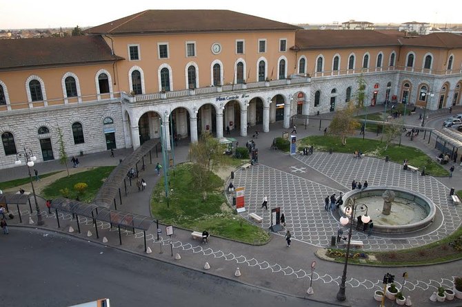 2-Hour Small-Group Walking Tour of Pisa Off The Beaten Path - Tour Ends at Pisa Cathedral and the Leaning Tower