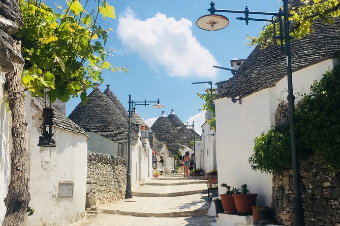 Ostuni, Alberobello and Polignano a Mare. Departing From Lecce - Tips for a Memorable Tour