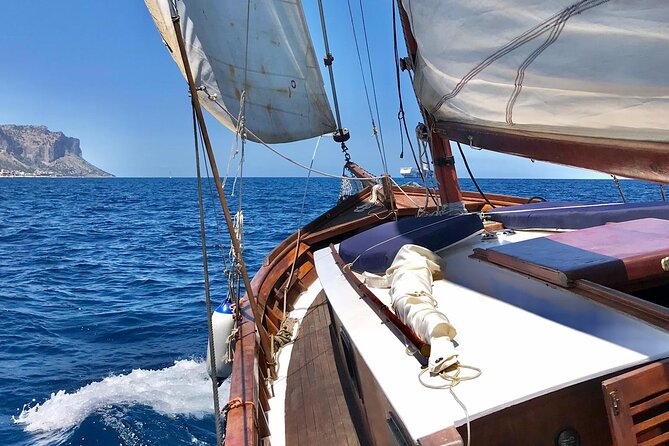 Boat Tour in Mondello Bay in Sicily