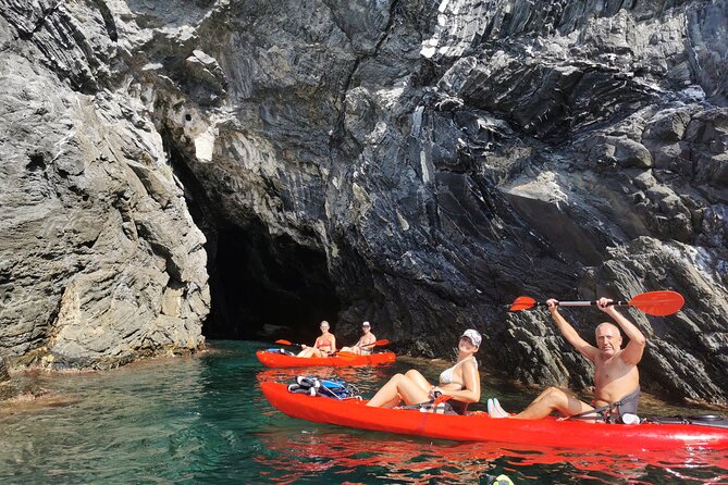 Kayak Tour From Monterosso to Vernazza - Equipment and Safety Guidelines