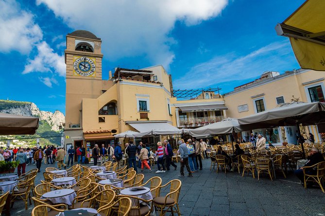 Li Galli Islands and Capri Boat Tour From Amalfi - Negative Feedback on Time Management in Capri