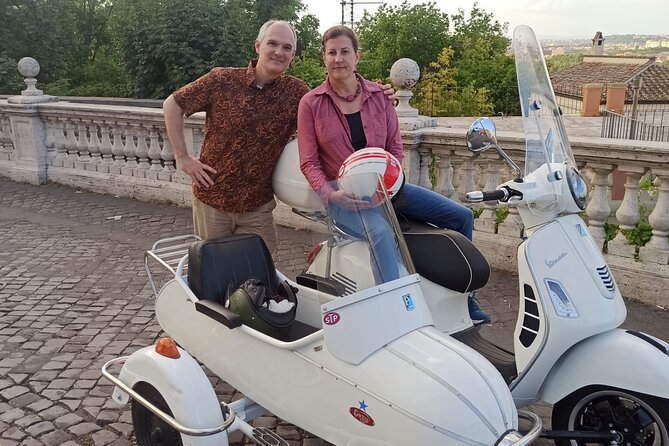 Vespa Sidecar Tour at Day/Night - Reviews and Highlights