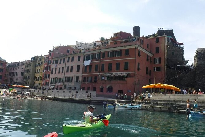 Kayak Tour From Monterosso to Vernazza - Highlights of the Kayaking Experience