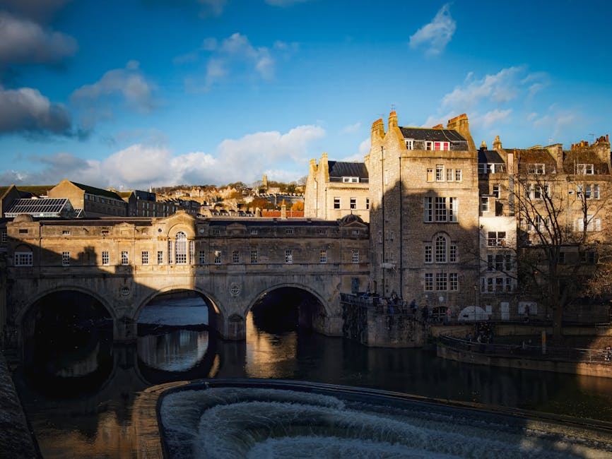 Pulteney Bridge over the River Avon in Bath